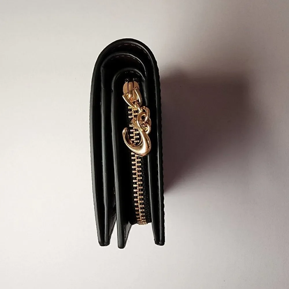 Coach snap wallet